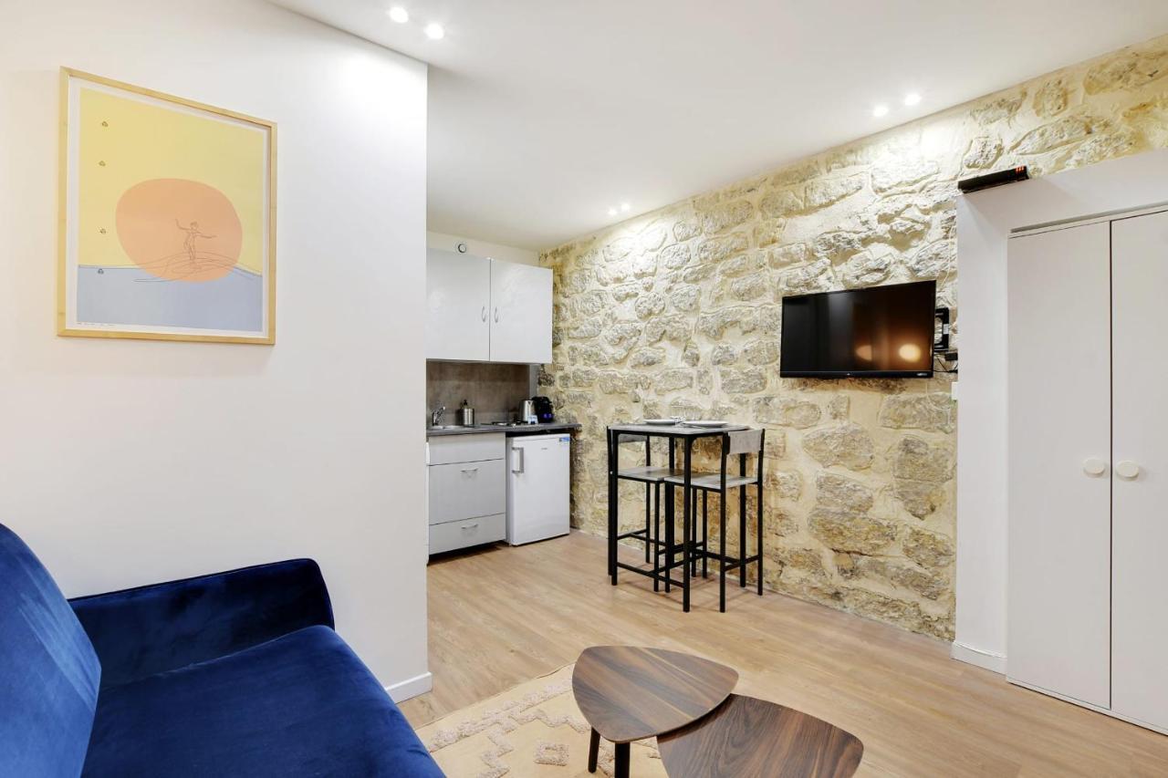 Freshly Renovated Apartment In The Heart Of パリ エクステリア 写真